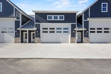 Welcome to Boat House Motor Condos where luxury meets - photo 2