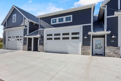 Welcome to Boat House Motor Condos where luxury meets - photo 4
