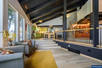 Located on a quiet cul-de-sac in a desirable community, this