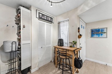 Welcome to one of Sterling Village's most coveted residences - photo 9