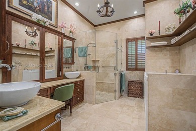 A Home of Distinction! Mediterranean-style, Cuban-inspired 2017 - photo 32
