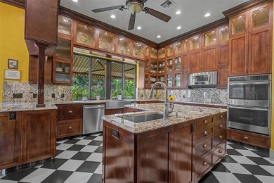 A Home of Distinction! Mediterranean-style, Cuban-inspired 2017 - photo 42