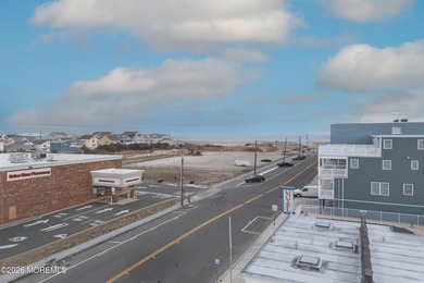 One of a kind Beachside, Ocean Block Strip Center located on the - photo 44