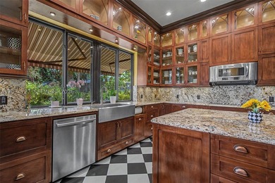 A Home of Distinction! Mediterranean-style, Cuban-inspired 2017 - photo 45