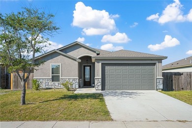 Welcome to 7618 Dove Hollow Drive. This gorgeous 3 bedroom 2 - photo 2