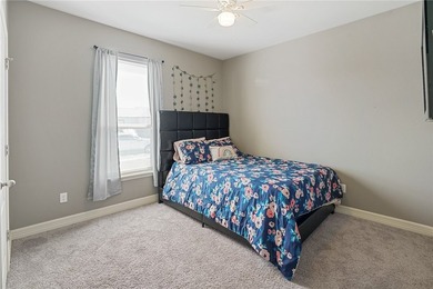 Welcome to 7618 Dove Hollow Drive. This gorgeous 3 bedroom 2 - photo 4