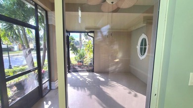 Updated Beautiful Family Home in the Heart of Tradition. End - photo 4