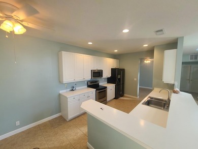 Updated Beautiful Family Home in the Heart of Tradition. End - photo 8