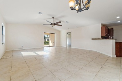 *PRICE IMPROVEMENT MOTIVATED SELLER* Welcome to 3 S Granada Lane - photo 9