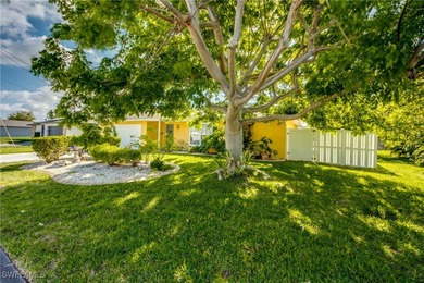 Caloosahatchee River Home Sale Pending in North Fort Myers Florida