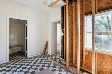Big lot. Big potential. Even bigger opportunity with room to - photo 7