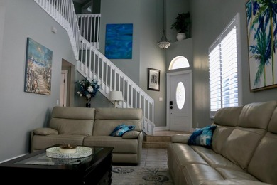 Welcome to your very own piece of paradise. As you enter, you - photo 5