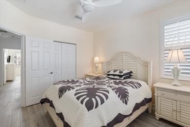 Desirable DOWNTOWN location, 2 blocks from Pineapple Grove & 3 - photo 9