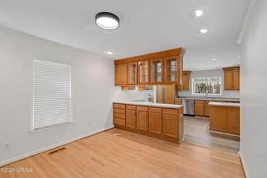 Welcome to 11 Redwood Lane on desirable Lady's Island! Situated - photo 11