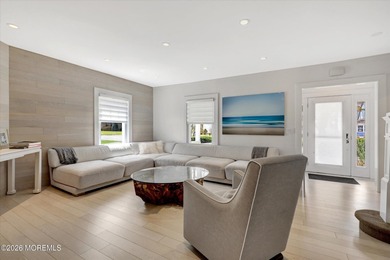 Fabulous renovated high-tech home! With beautiful POOL! Chefs' - photo 11