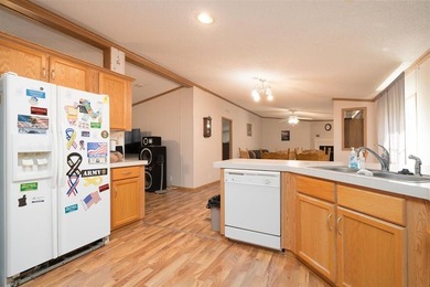 This thoughtfully configured 2128 sq ft home offers 4 bedrooms - photo 13
