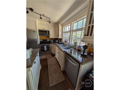 *** BACK ON MARKET *** Cozy Savannah Charm home nestled in the - photo 4