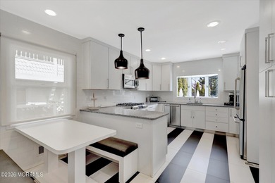 Fabulous renovated high-tech home! With beautiful POOL! Chefs' - photo 15