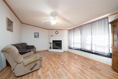 This thoughtfully configured 2128 sq ft home offers 4 bedrooms - photo 15