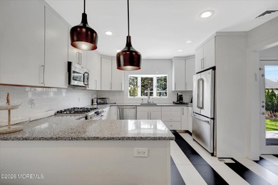 Fabulous renovated high-tech home! With beautiful POOL! Chefs' - photo 16
