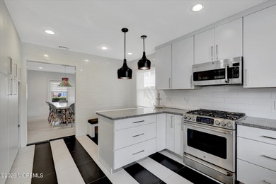 Fabulous renovated high-tech home! With beautiful POOL! Chefs' - photo 19