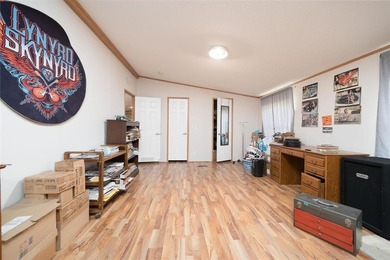 This thoughtfully configured 2128 sq ft home offers 4 bedrooms - photo 19