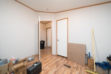 This thoughtfully configured 2128 sq ft home offers 4 bedrooms - photo 22