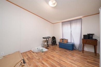 This thoughtfully configured 2128 sq ft home offers 4 bedrooms - photo 23