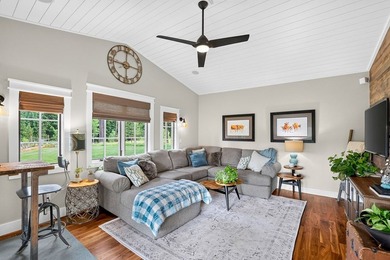 Gorgeous, fully remodeled home in the highly desirable Blackhawk - photo 25
