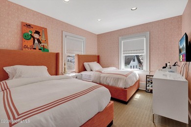 Fabulous renovated high-tech home! With beautiful POOL! Chefs' - photo 26