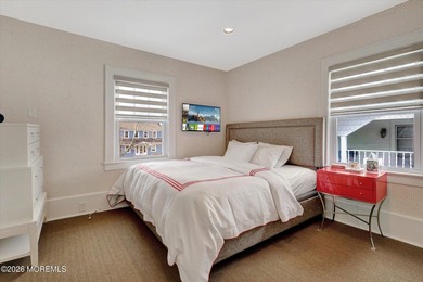Fabulous renovated high-tech home! With beautiful POOL! Chefs' - photo 28