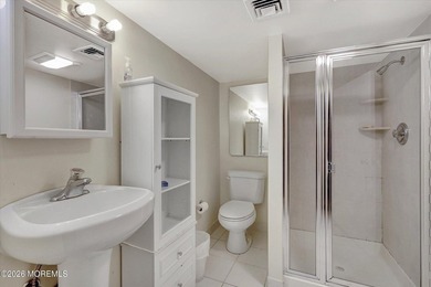 Fabulous renovated high-tech home! With beautiful POOL! Chefs' - photo 30