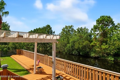Looking for the ultimate Dream home with water access, luxury of - photo 31