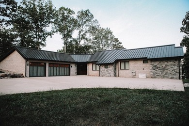 Luxury Waterfront Estate with Stunning Views & Premium Features! - photo 31