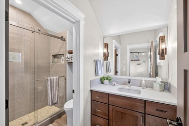 Gorgeous, fully remodeled home in the highly desirable Blackhawk - photo 35