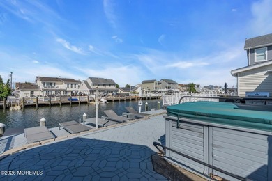 Welcome to 1838 Skiff court! Beautiful WATERFRONT home located - photo 46