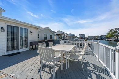 Welcome to 1838 Skiff court! Beautiful WATERFRONT home located - photo 50
