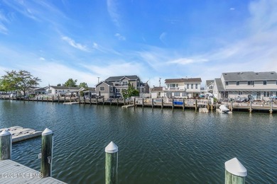 Welcome to 1838 Skiff court! Beautiful WATERFRONT home located - photo 53