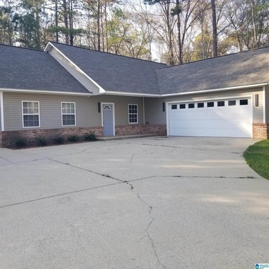 Lake Home For Sale in Pell City, Alabama