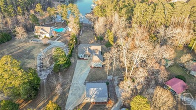 Enjoy lake living in the Soap Creek Community just off the main - photo 8