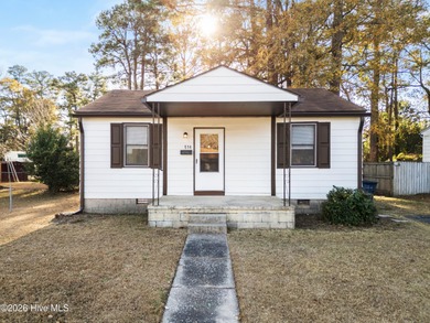 New River - Onslow County Home For Sale in Jacksonville North Carolina