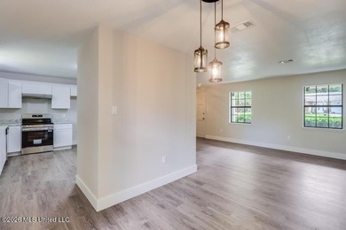 Back on the market through no fault of the seller. Get ready to - photo 5