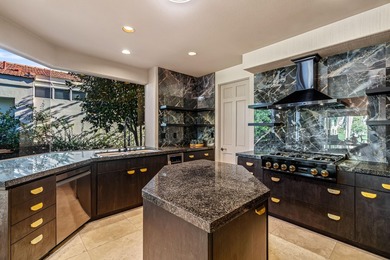 Desirable interior location on a private cul-de-sac with - photo 5