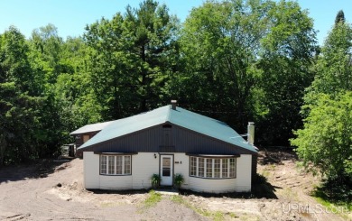 Lake Home For Sale in Ontonagon, Michigan