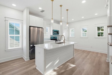 Home is complete! Introducing a brand new luxury coastal retreat - photo 12