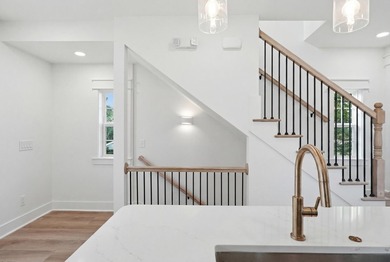 Home is complete! Introducing a brand new luxury coastal retreat - photo 13
