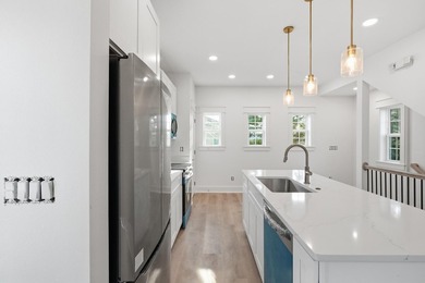 Home is complete! Introducing a brand new luxury coastal retreat - photo 14