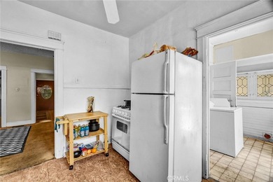 Welcome to the Gowdy House, a classic Craftsman triplex located - photo 19