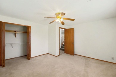 Welcome home to this beautifully maintained 4-bedroom - photo 27
