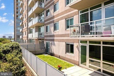 Welcome to Residence F407 at Waterfront Squarea true one-of-one - photo 30